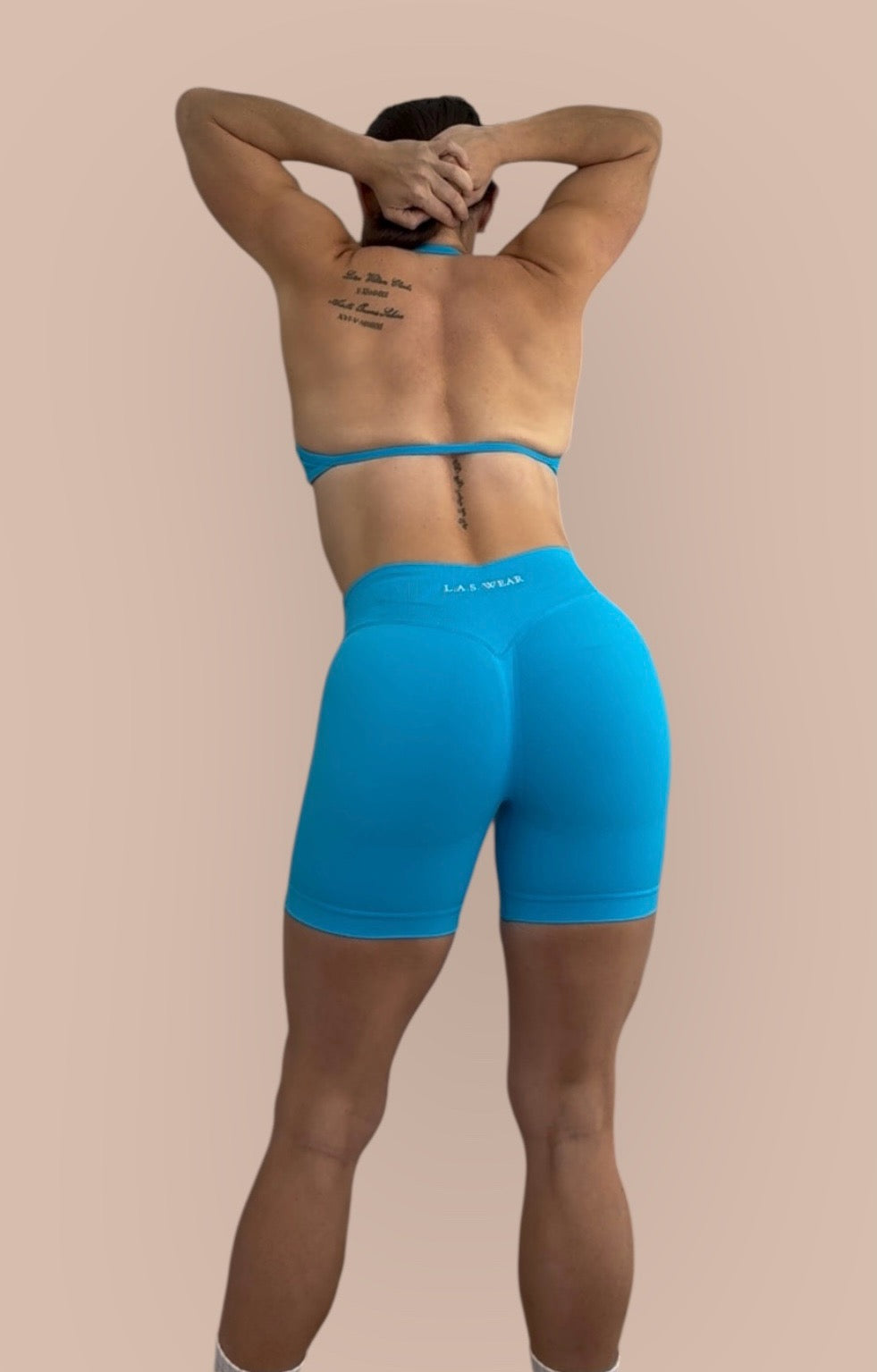 Halter sports top