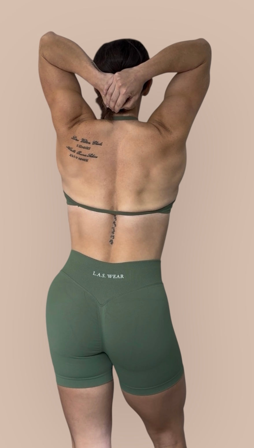 Halter sports top