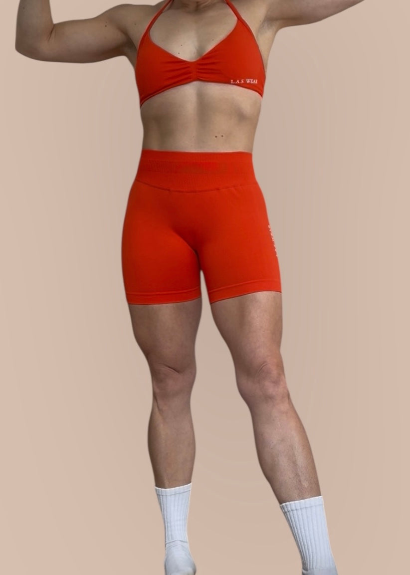 Invisible scrunch mid shorts